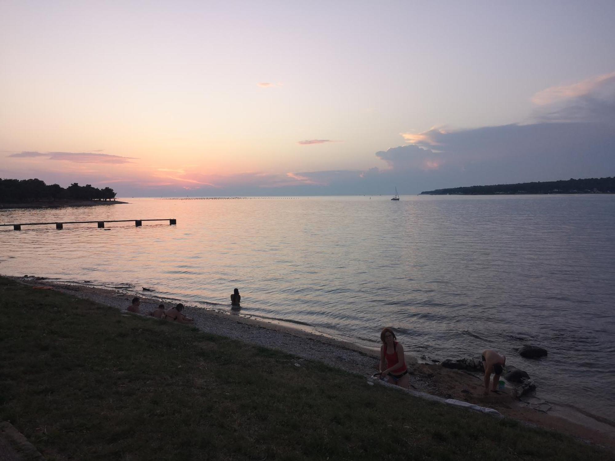 Lovely Apartment Near The Beach With A Sea View Poreč Exterior foto