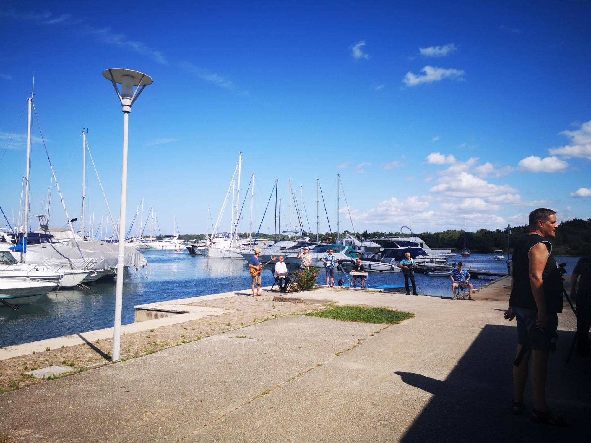 Lovely Apartment Near The Beach With A Sea View Poreč Habitación foto